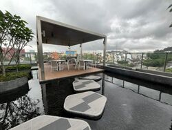 the-linq-@-beauty-world photo thumbnail #1